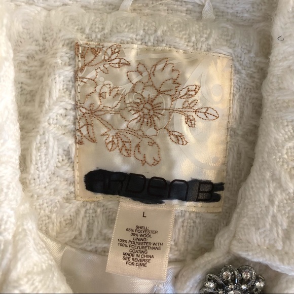 Arden B White Coat - Picture 10 of 10